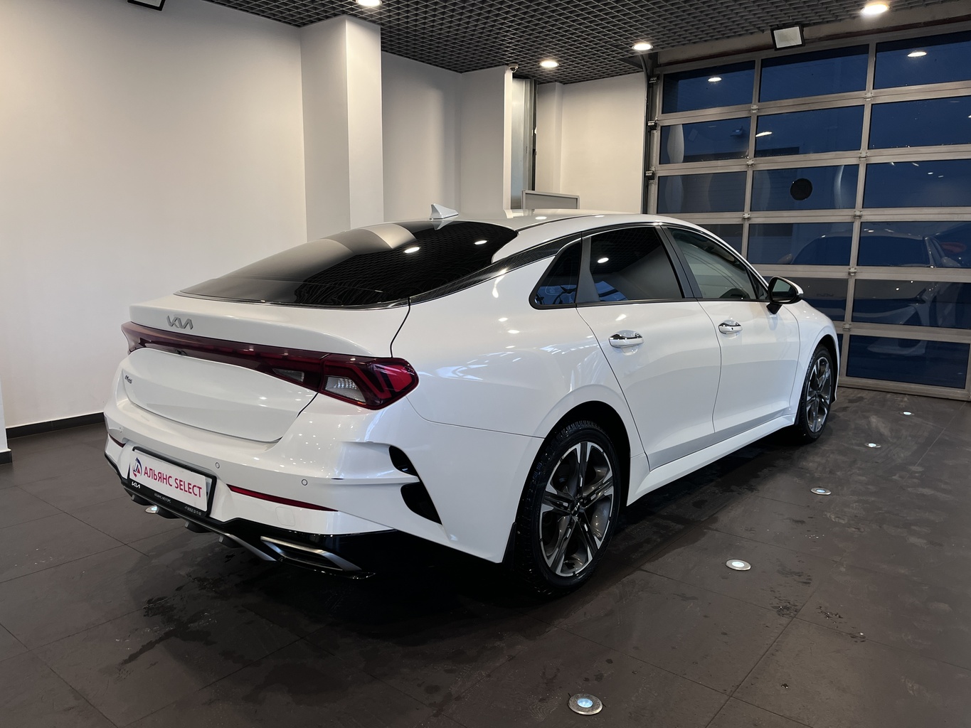 KIA K5