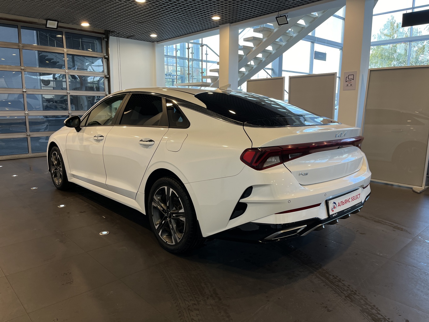 KIA K5
