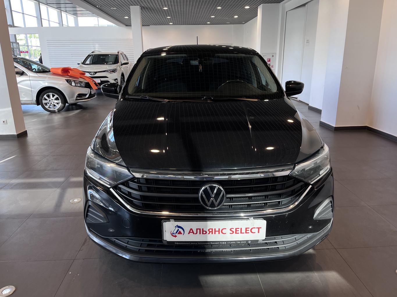 VOLKSWAGEN POLO