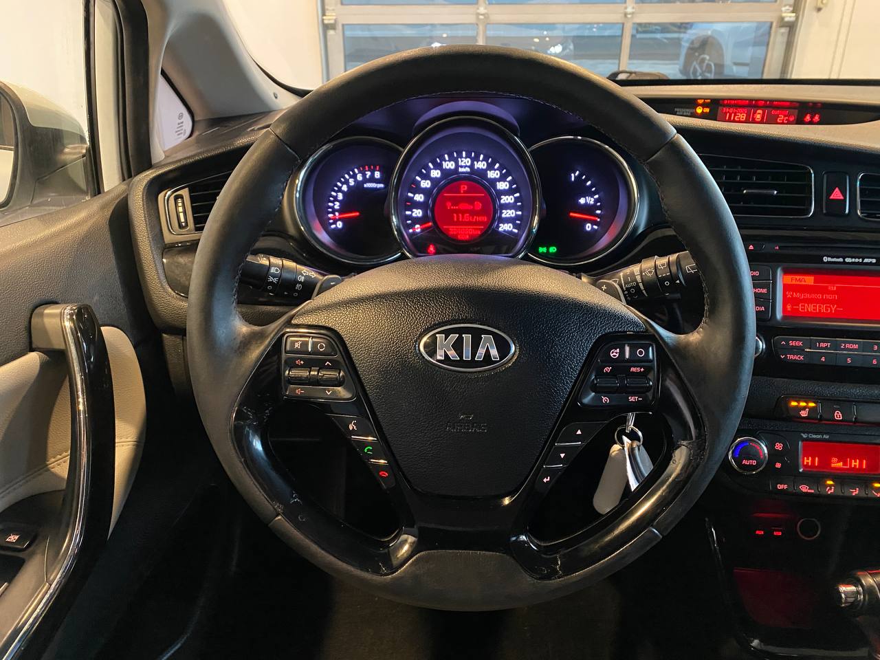 KIA CEED