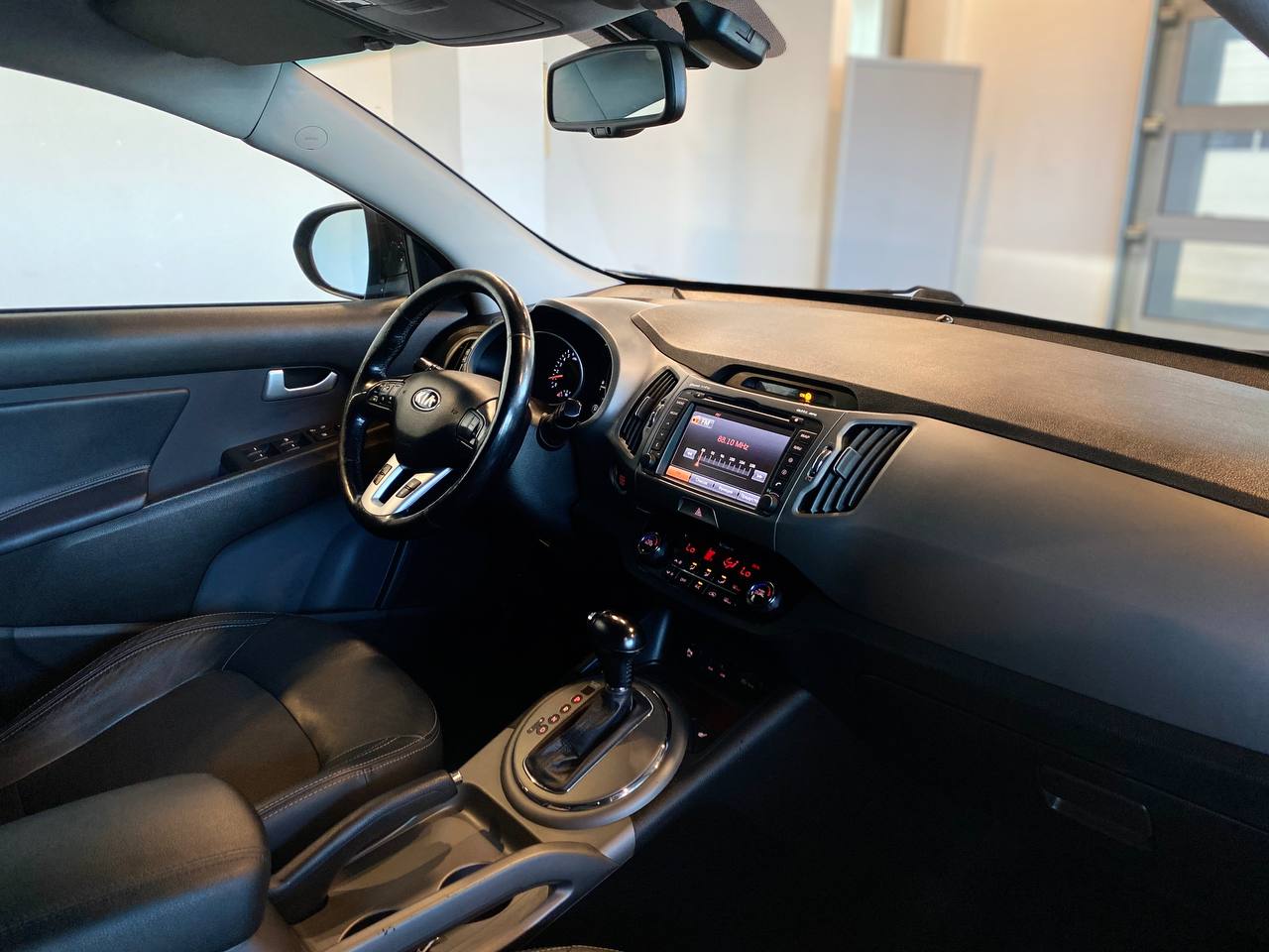 KIA SPORTAGE S