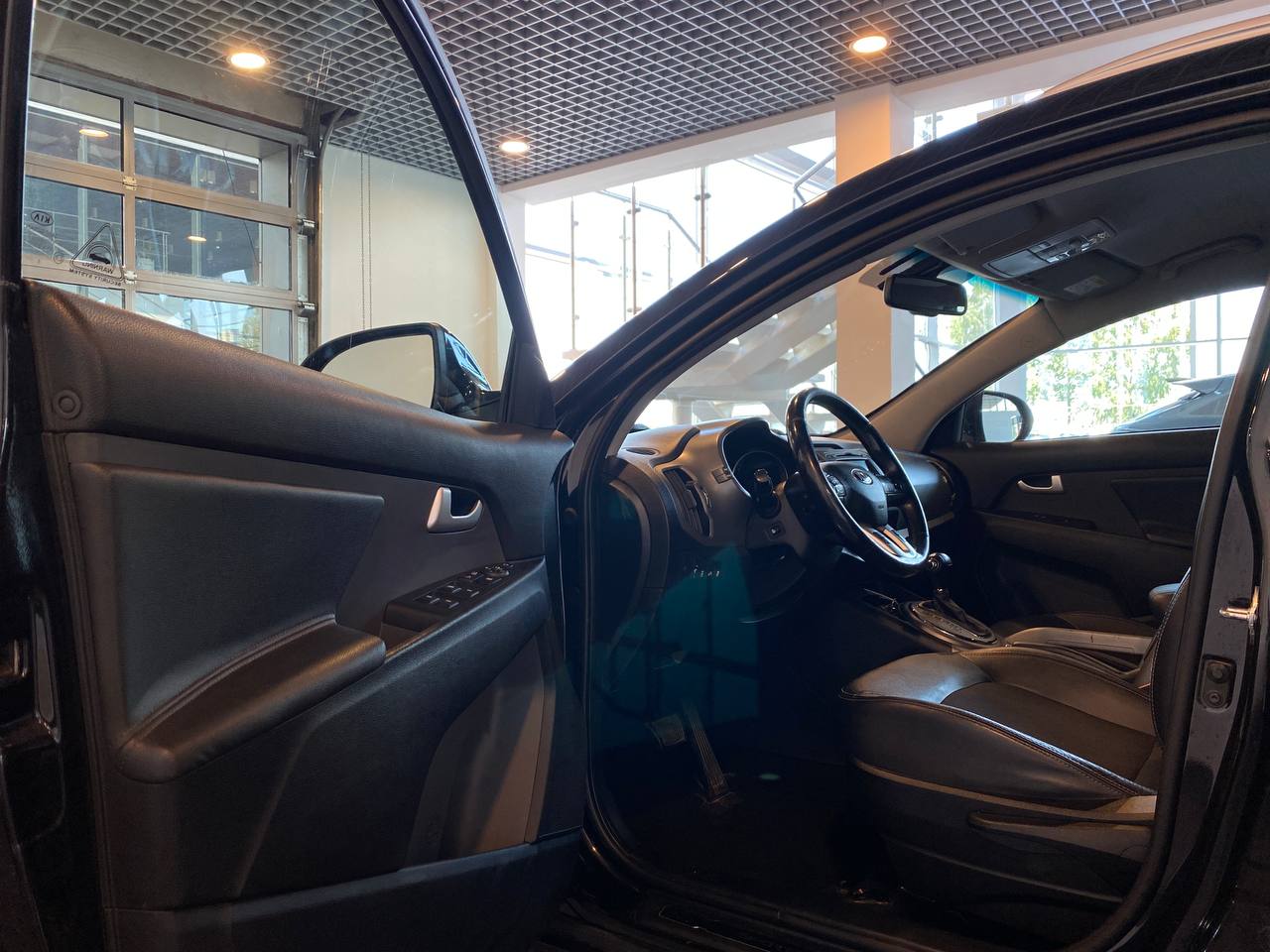 KIA SPORTAGE S