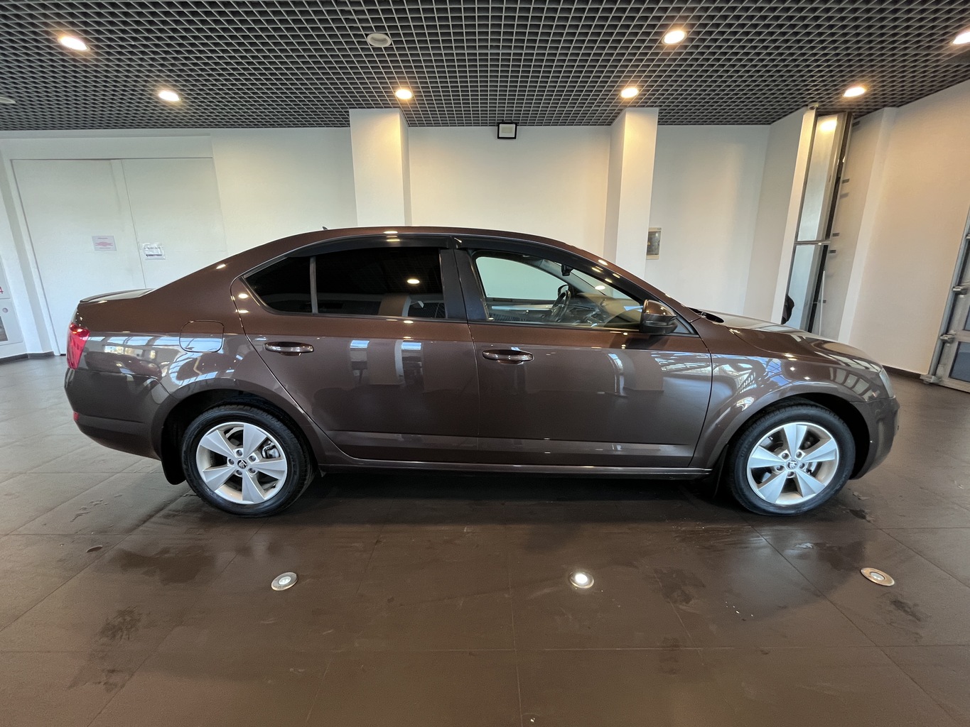 SKODA OKTAVIA