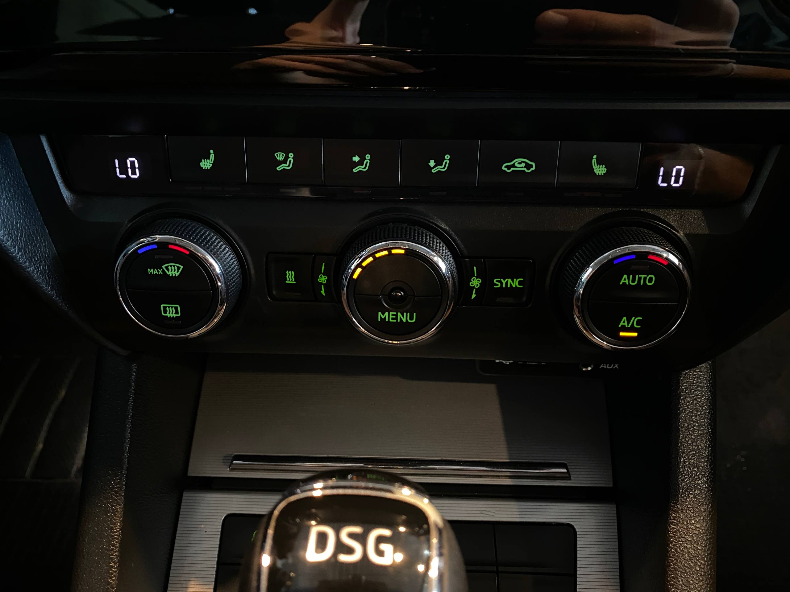 SKODA OKTAVIA