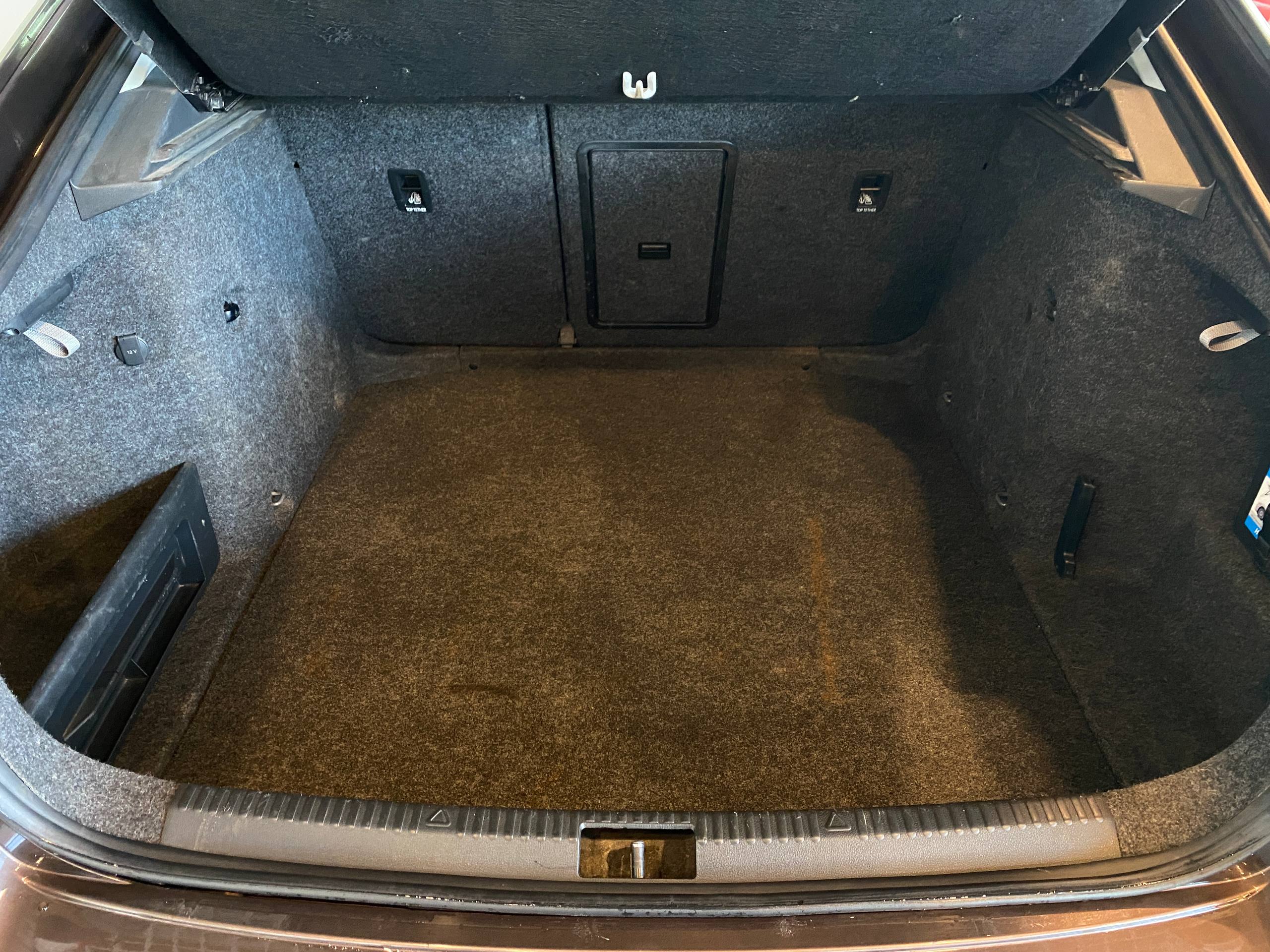 SKODA OKTAVIA