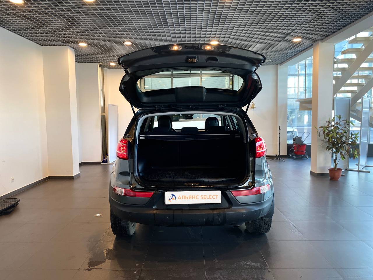KIA SLS (SPORTAGE SL, SLS)