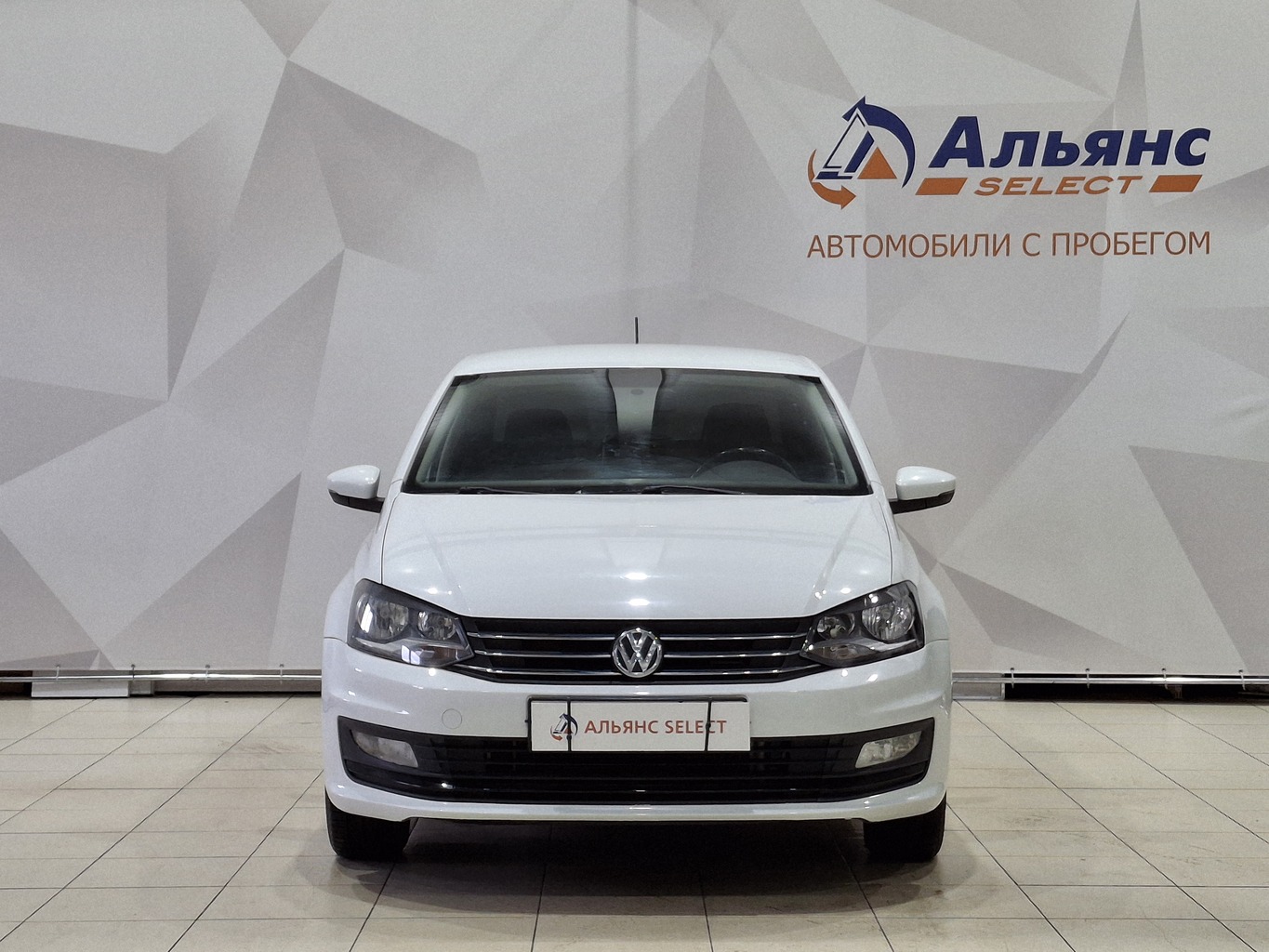 VOLKSWAGEN POLO