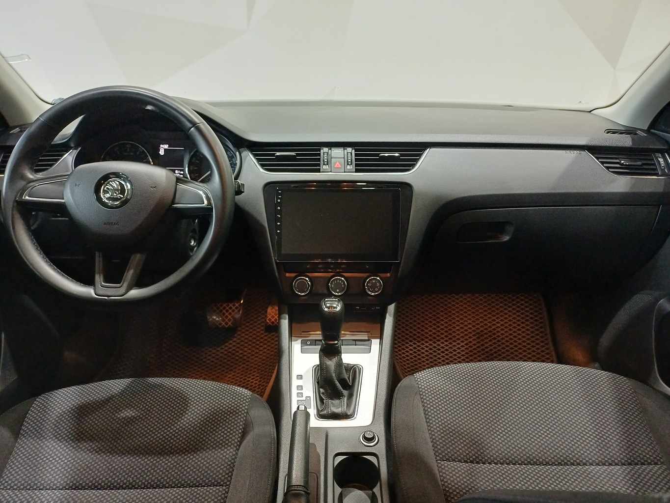 SKODA OKTAVIA