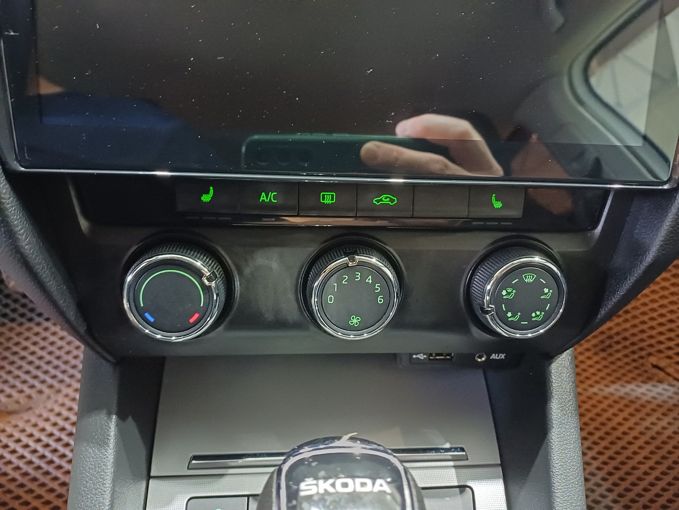 SKODA OKTAVIA
