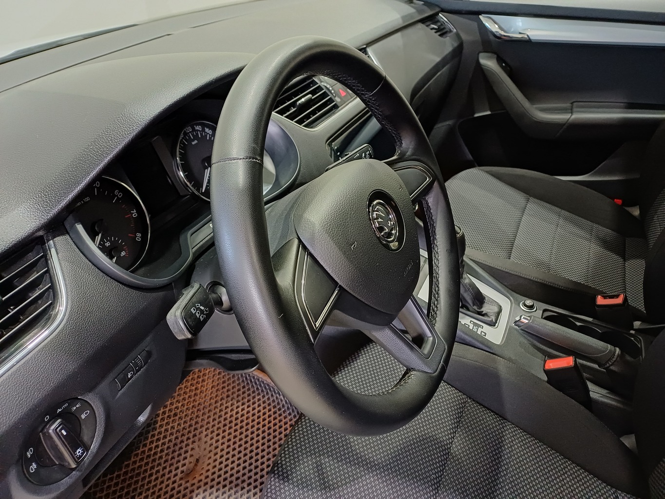 SKODA OKTAVIA