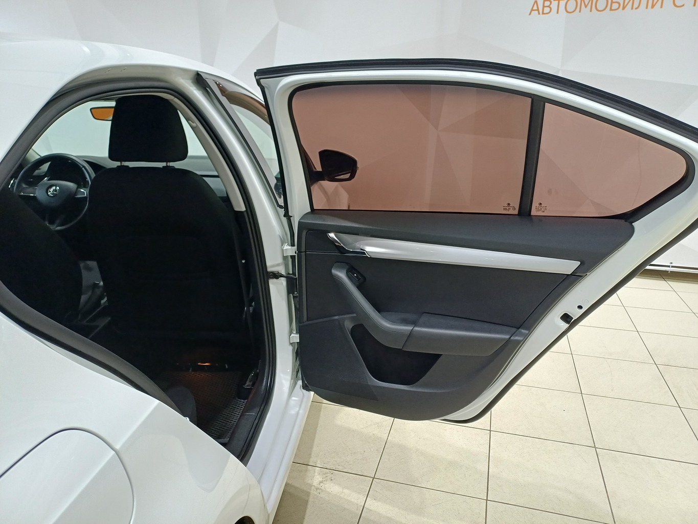 SKODA OKTAVIA