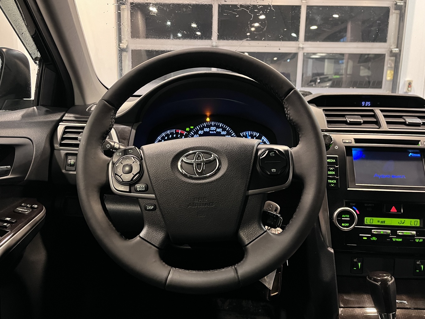 TOYOTA CAMRY