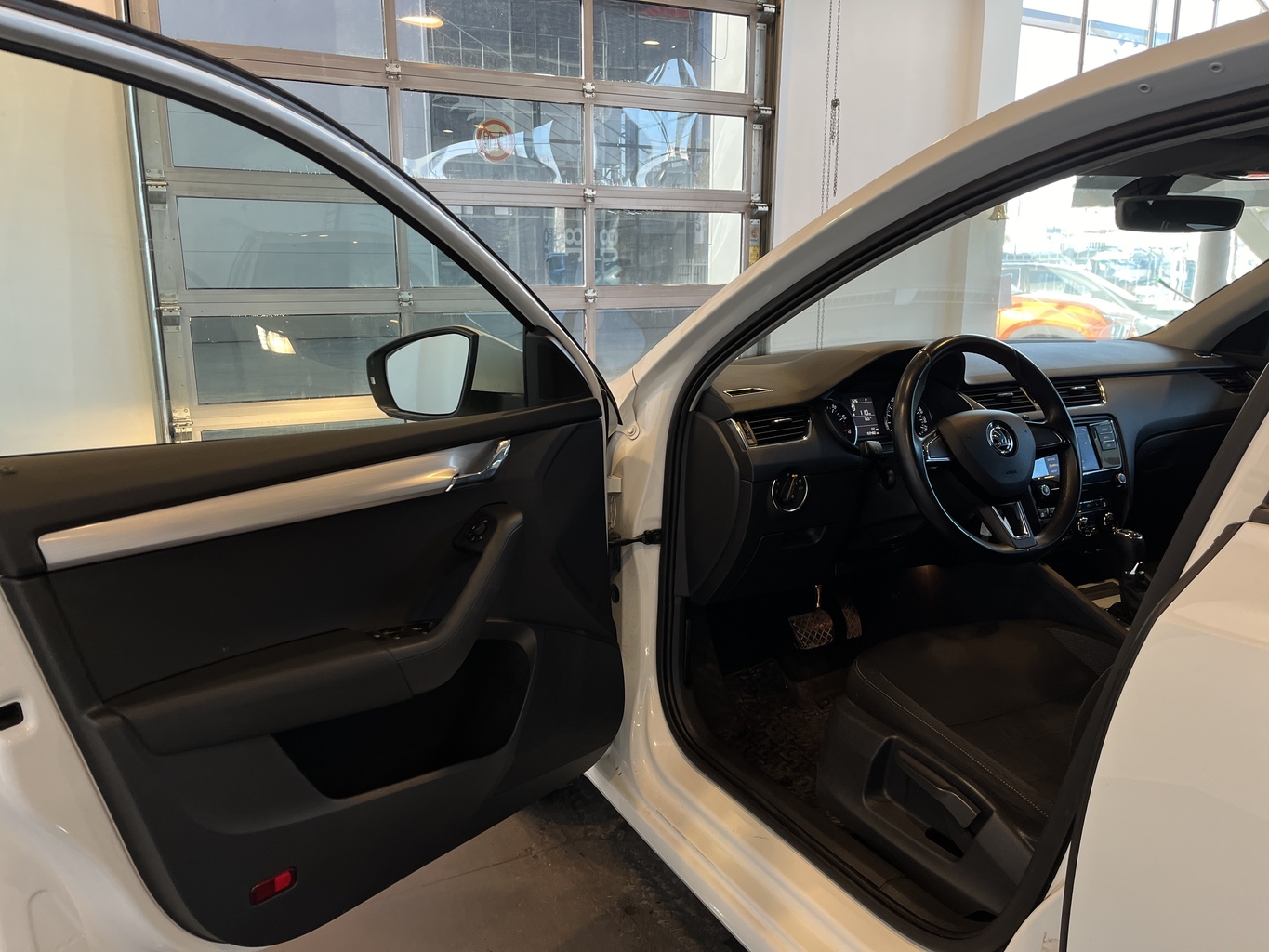 SKODA OKTAVIA