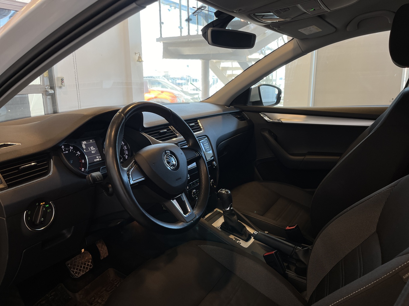 SKODA OKTAVIA