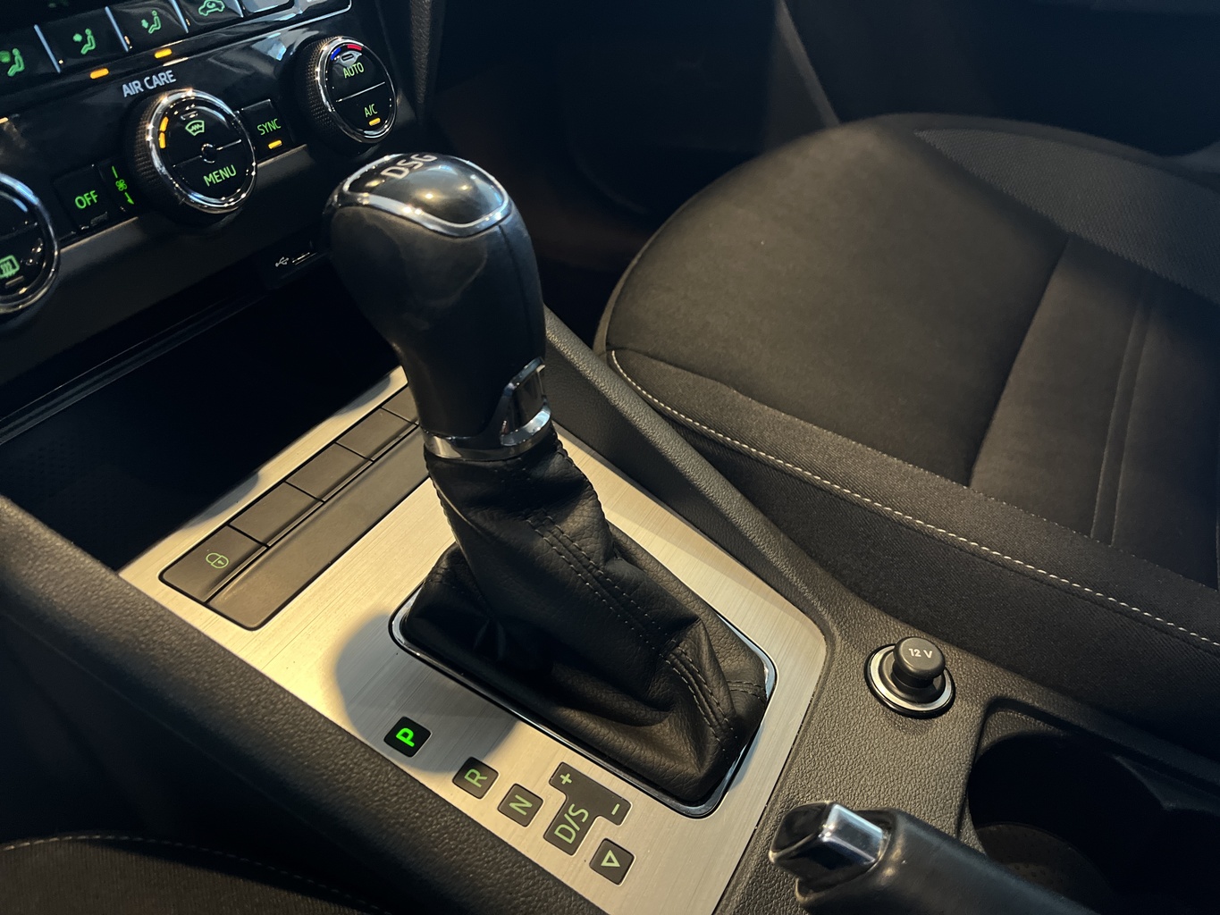 SKODA OKTAVIA