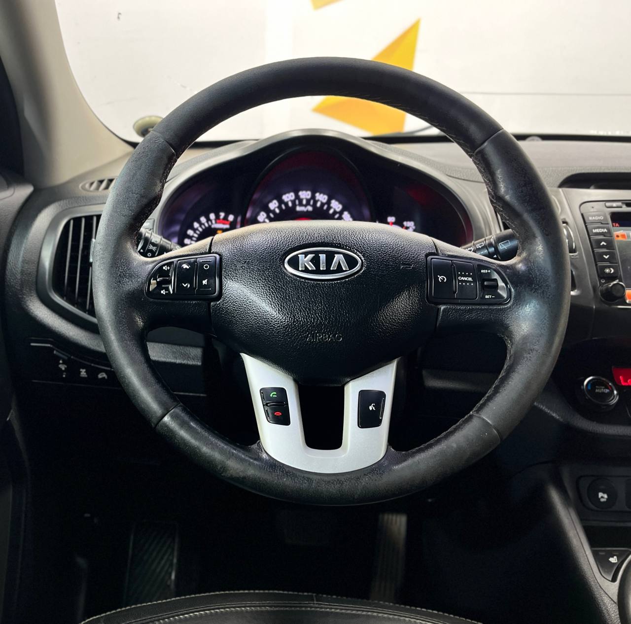 KIA SPORTAGE S
