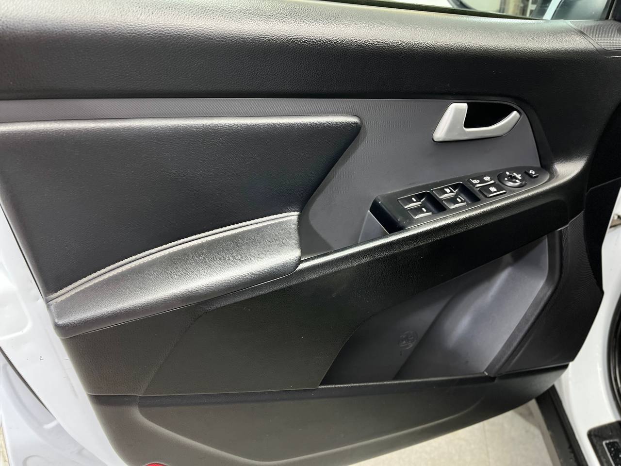 KIA SPORTAGE S