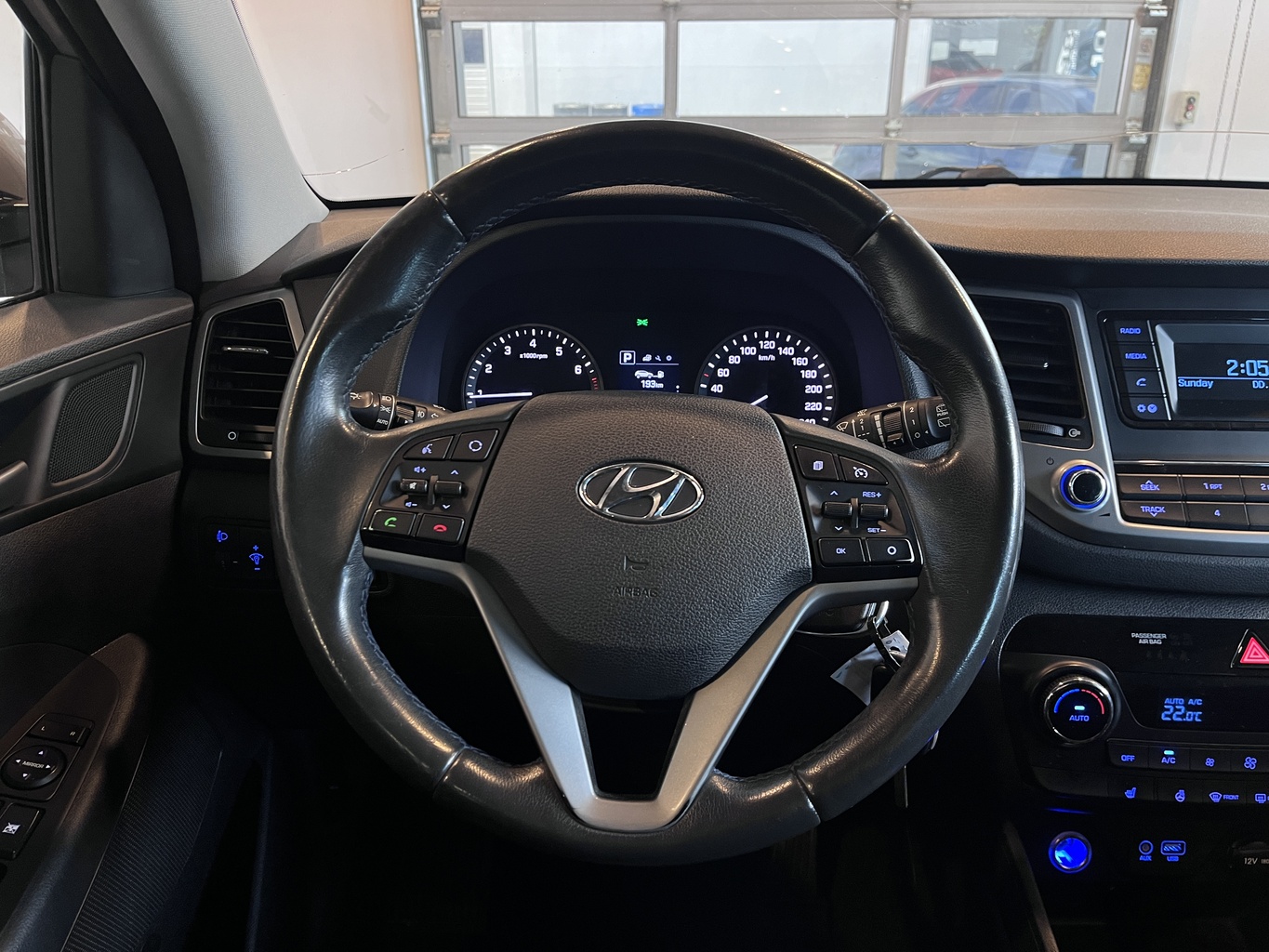 HYUNDAI TUCSON