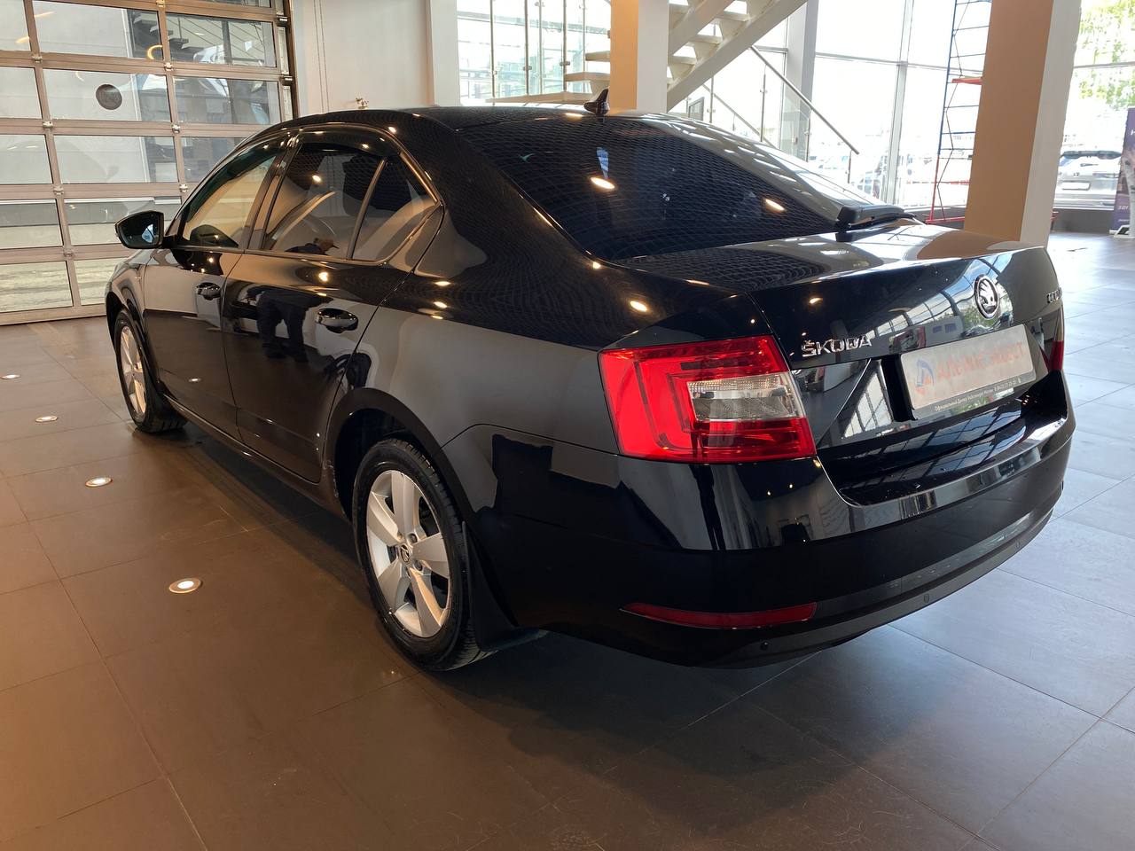 SKODA OKTAVIA