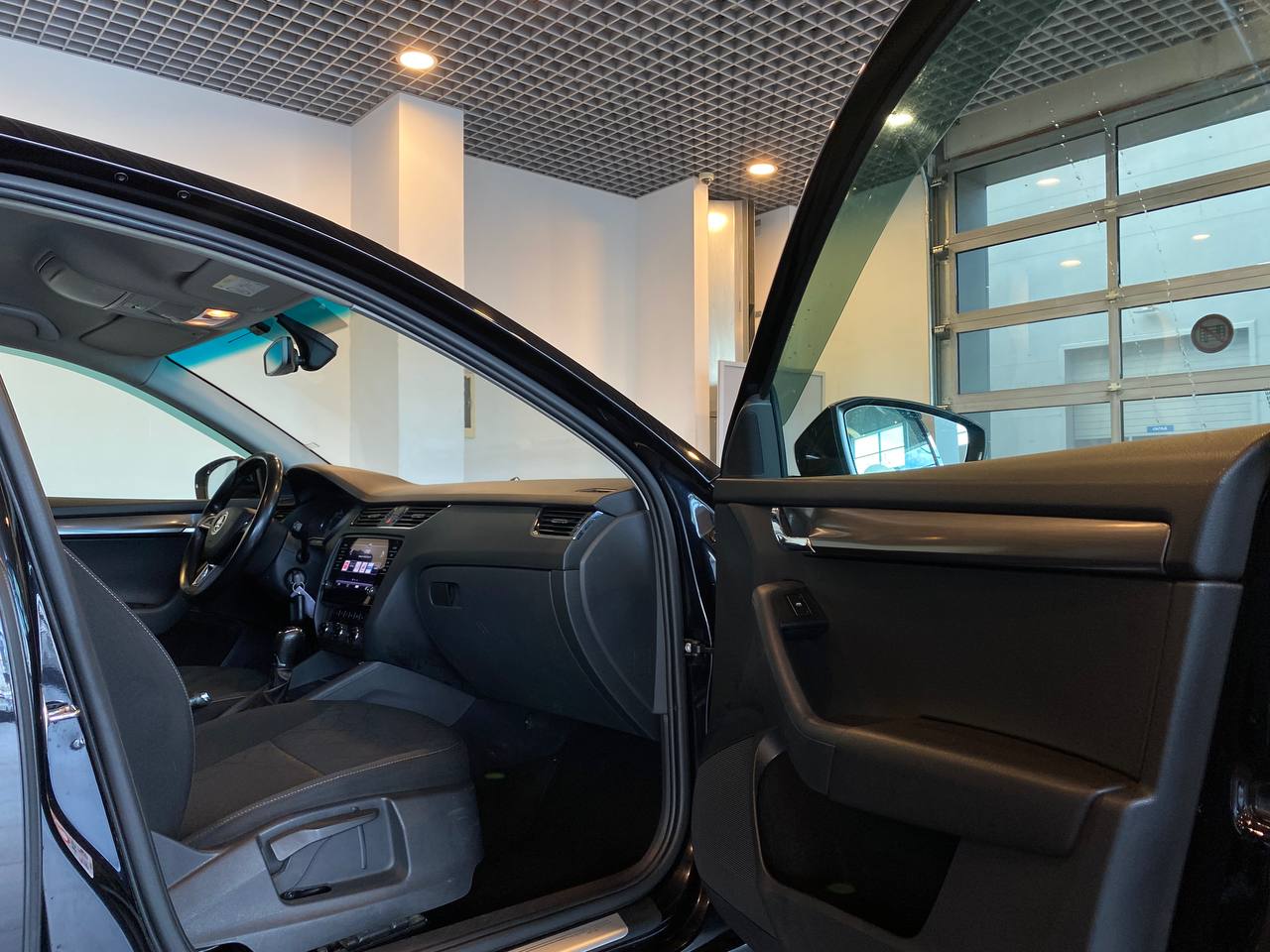 SKODA OKTAVIA