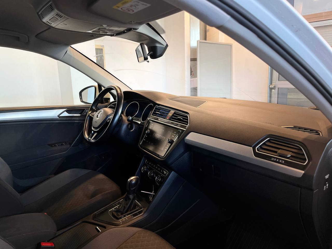 VOLKSWAGEN TIGUAN NEW