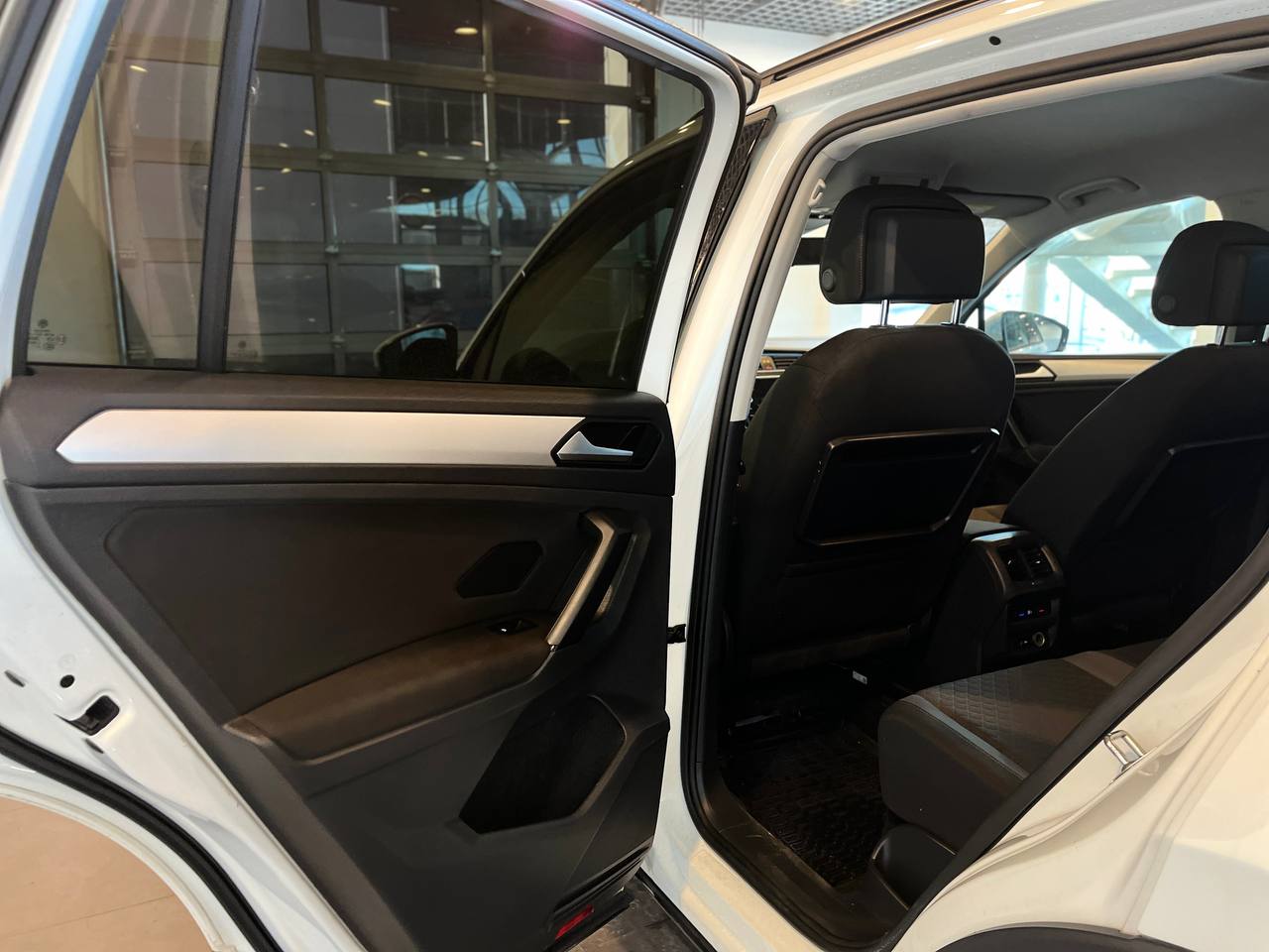 VOLKSWAGEN TIGUAN NEW