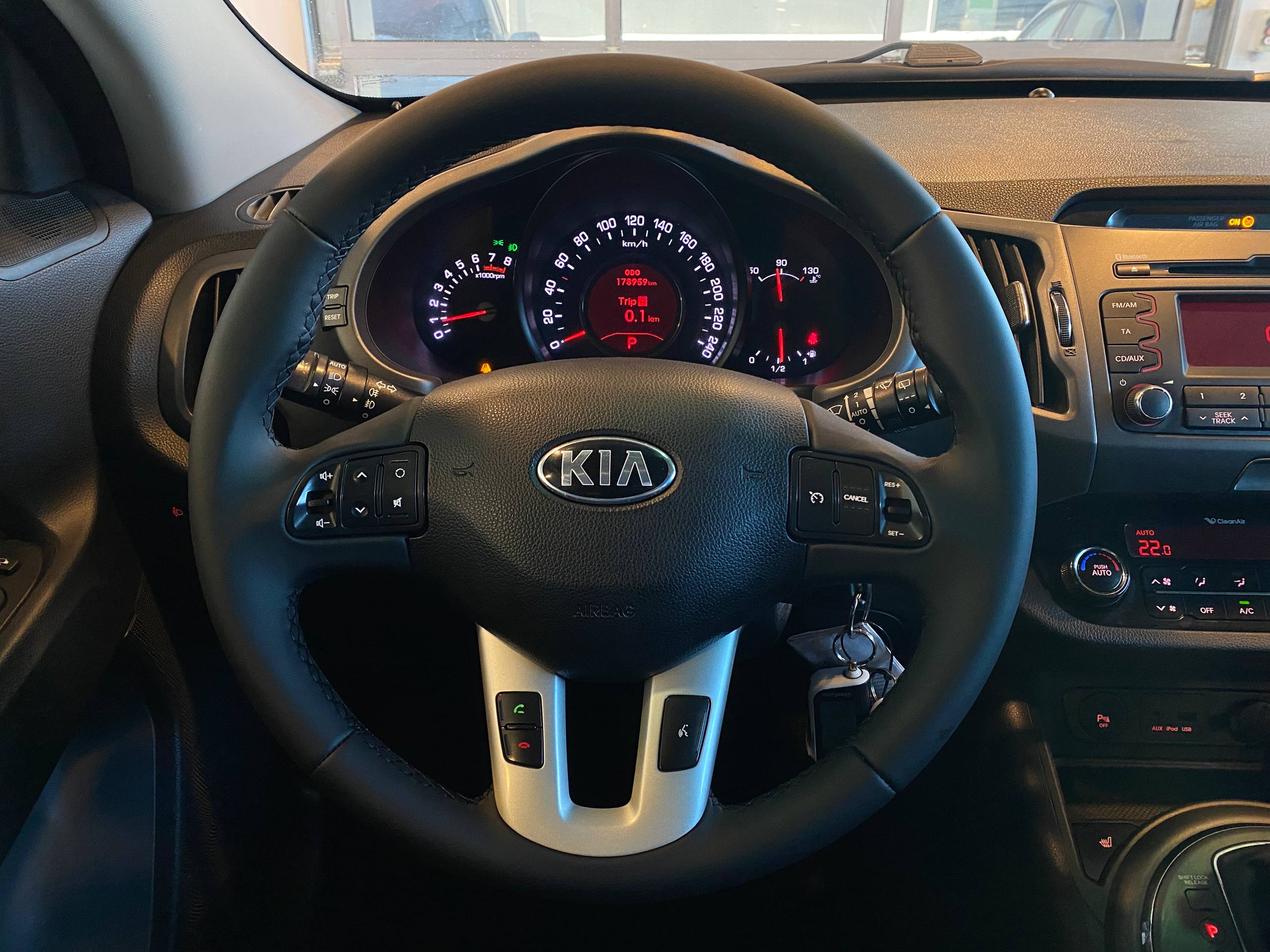 KIA SPORTAGE