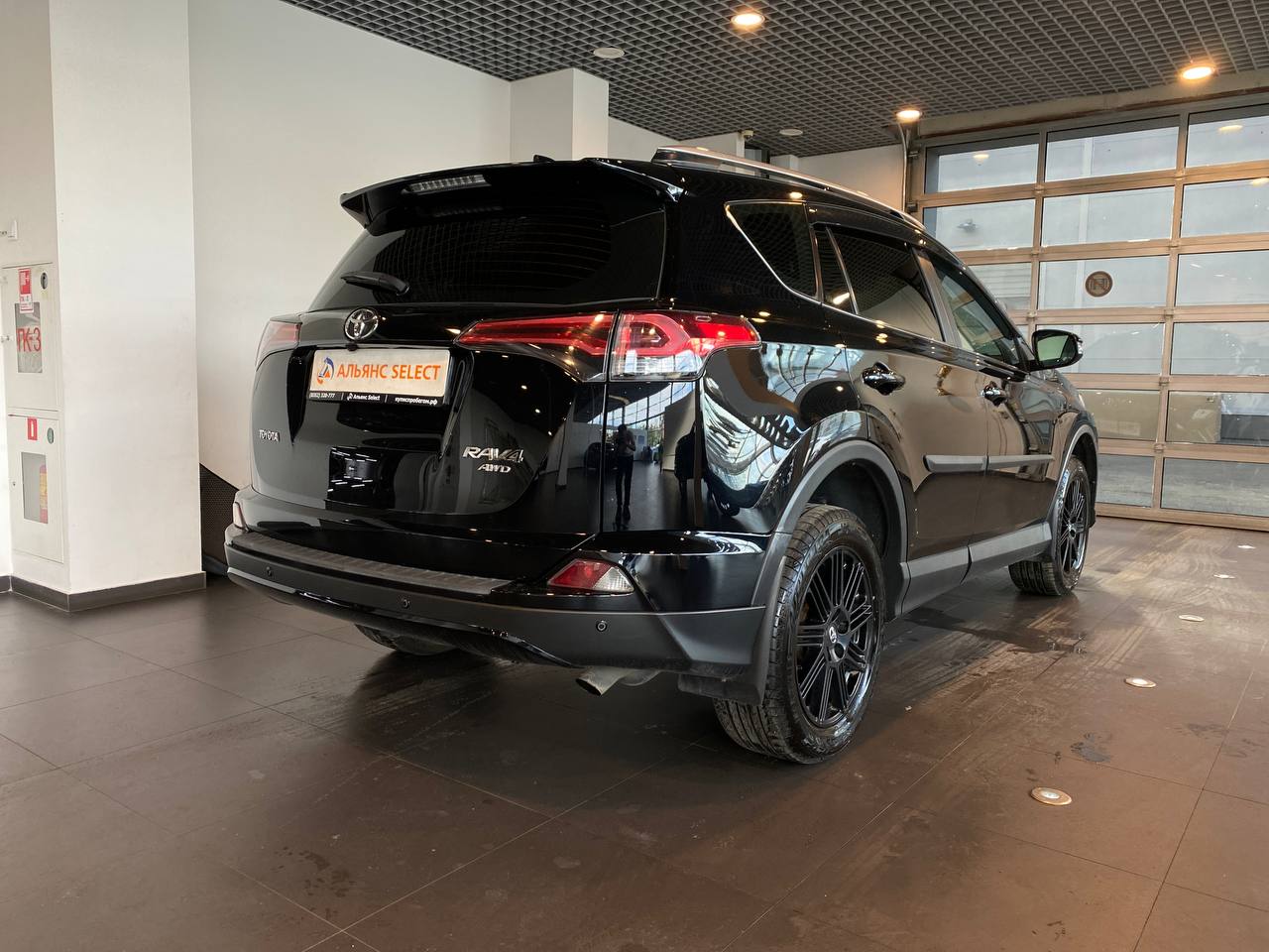 TOYOTA RAV4