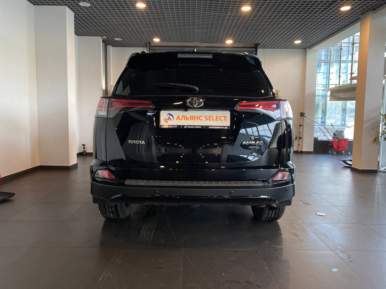 TOYOTA RAV4