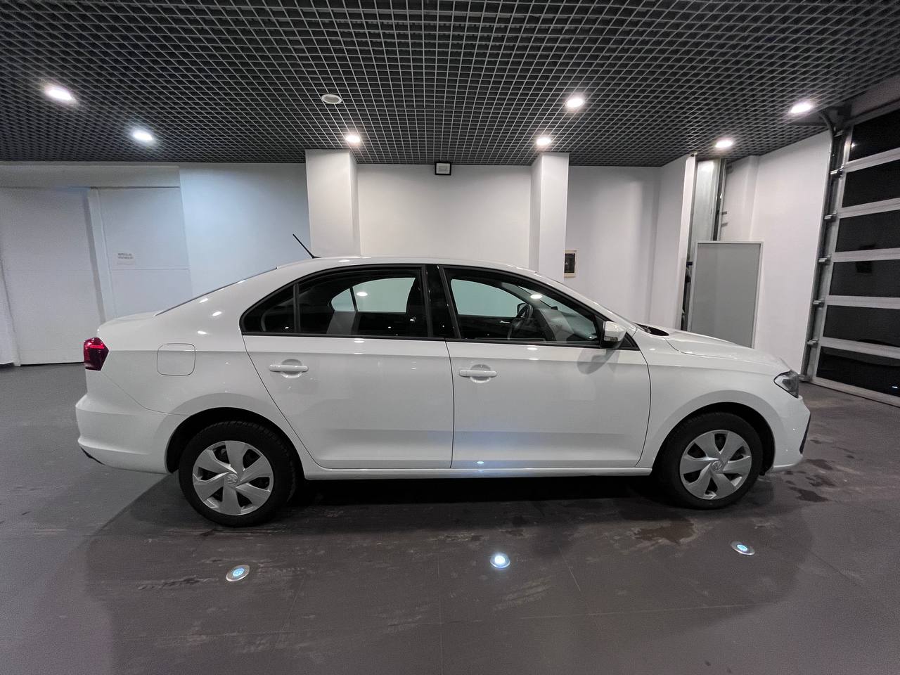 VOLKSWAGEN POLO (ХЭТЧБЕК)