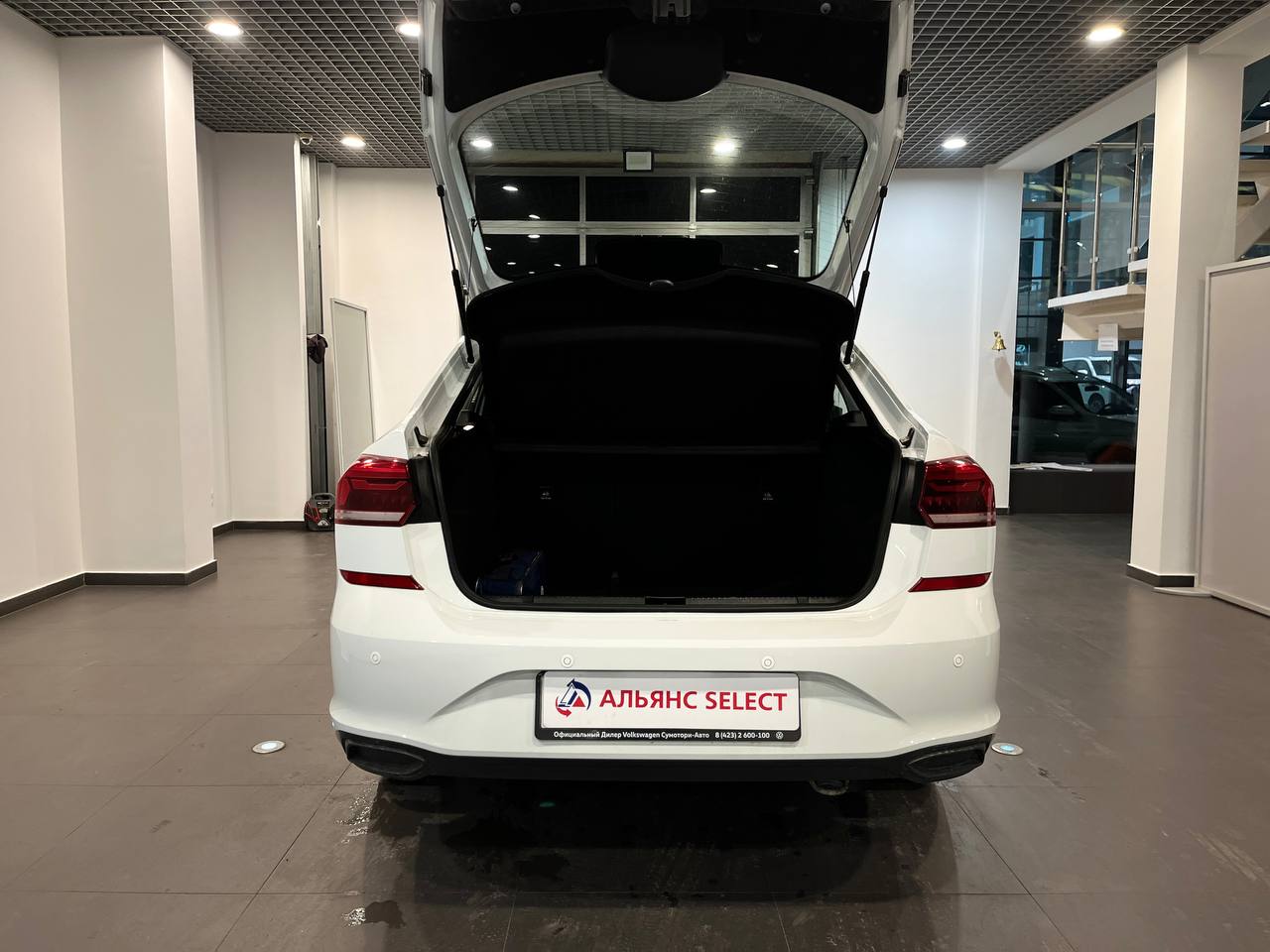 VOLKSWAGEN POLO (ХЭТЧБЕК)