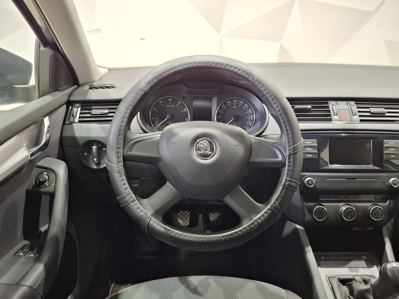 SKODA OKTAVIA