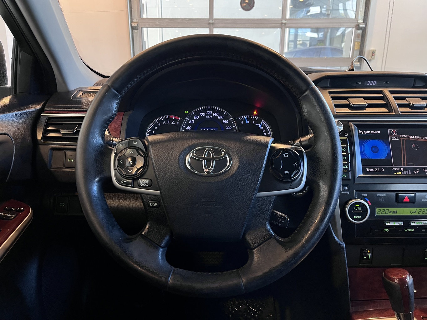 TOYOTA CAMRY