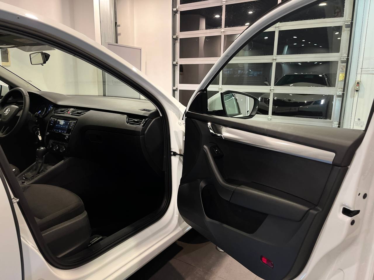 SKODA OKTAVIA