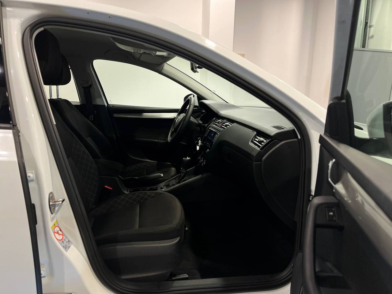 SKODA OKTAVIA