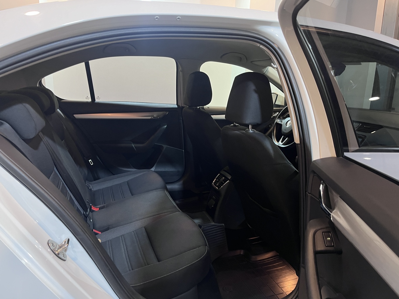 SKODA OKTAVIA