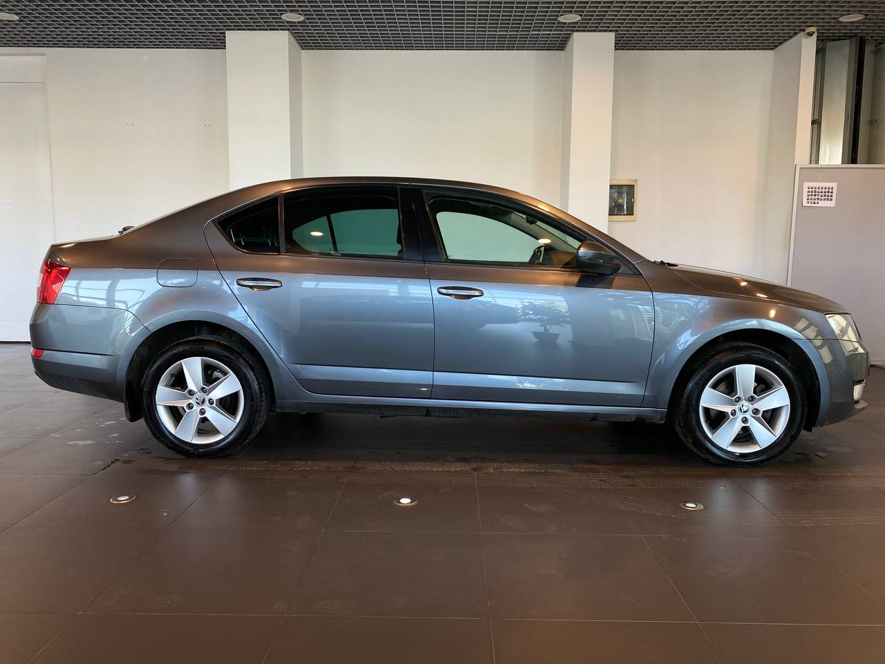 SKODA OKTAVIA