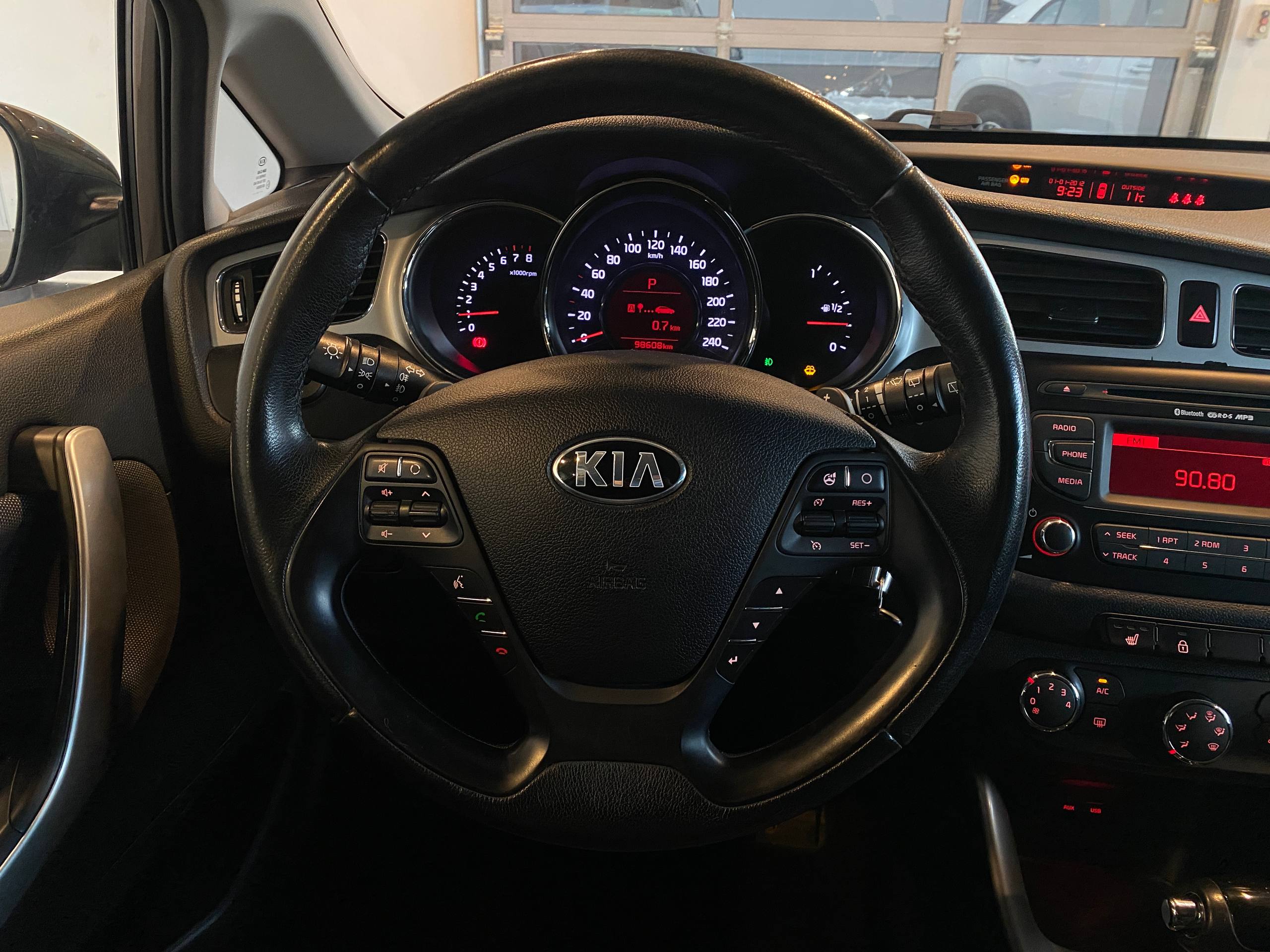 KIA CEED