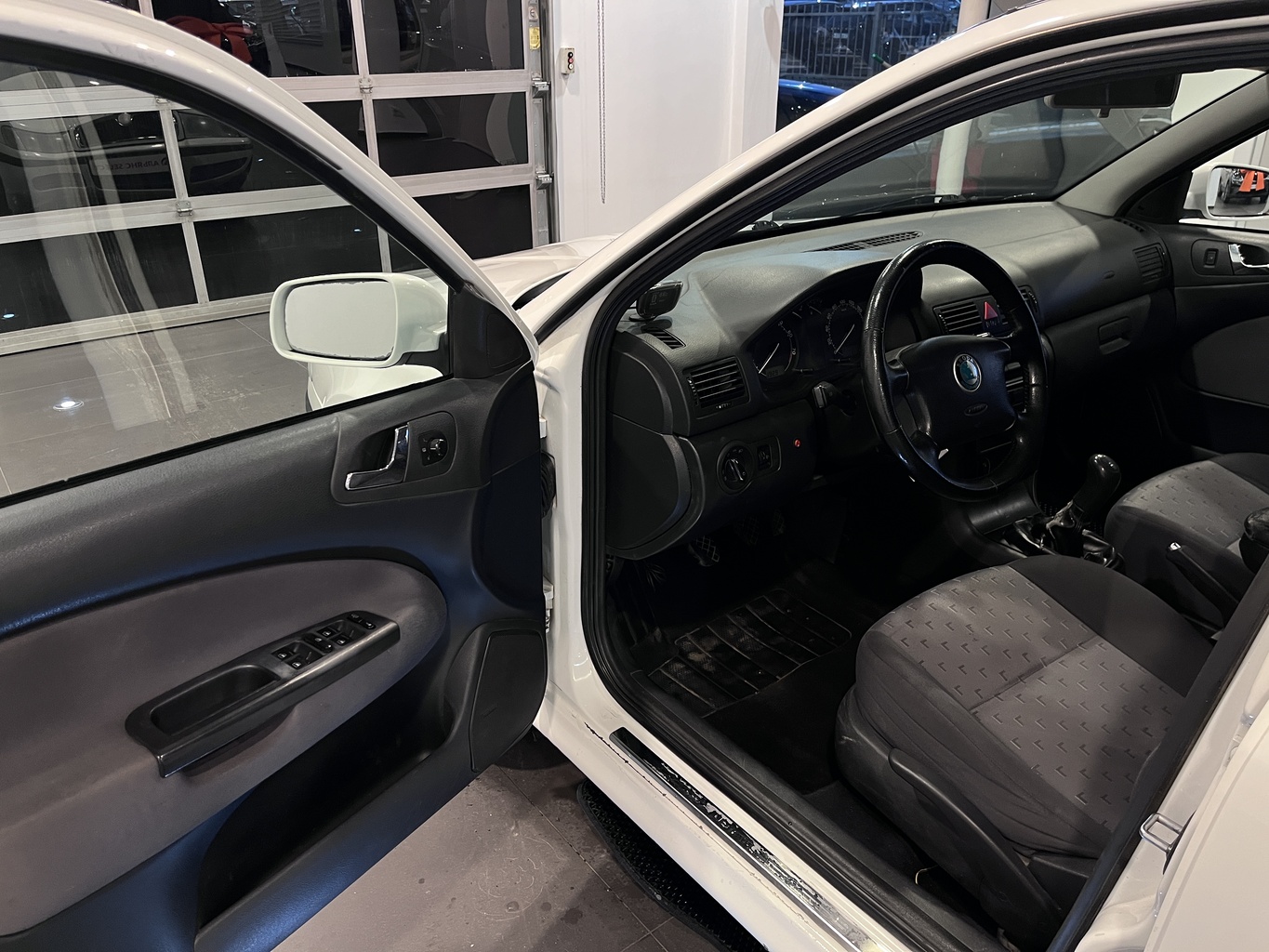 SKODA OKTAVIA
