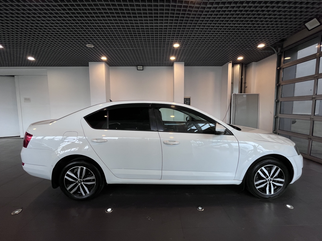 SKODA OKTAVIA