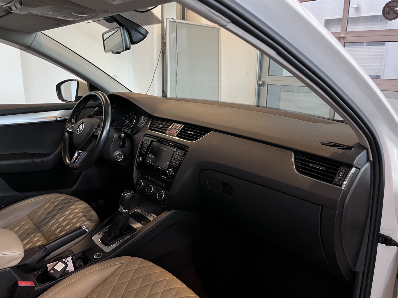 SKODA OKTAVIA