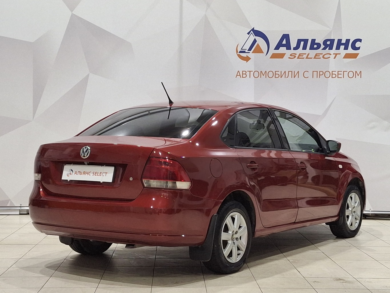 VOLKSWAGEN POLO
