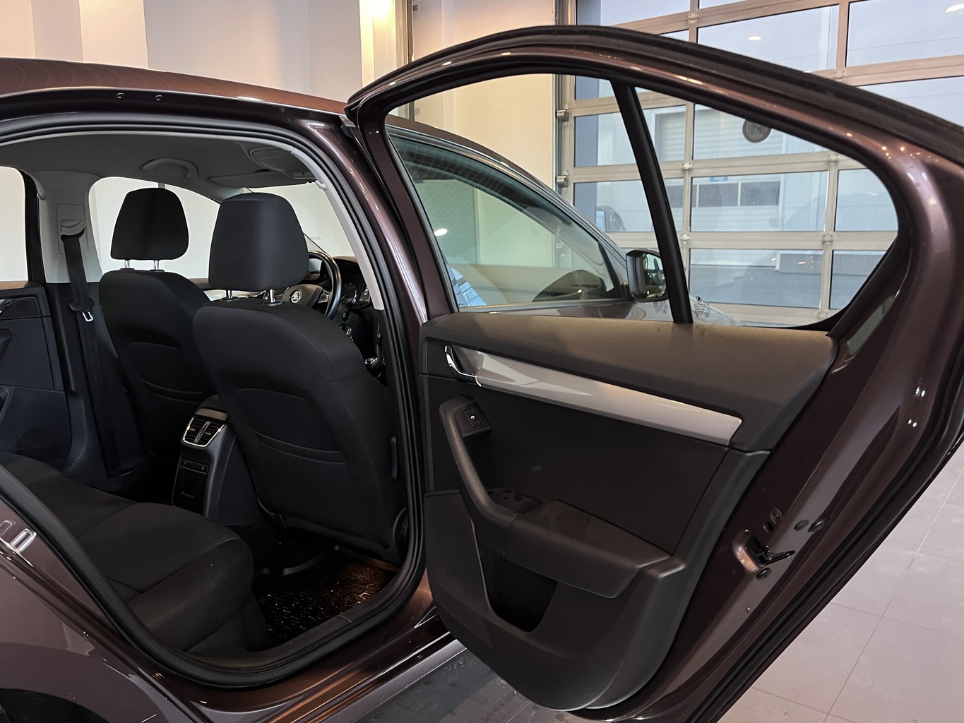 SKODA OKTAVIA