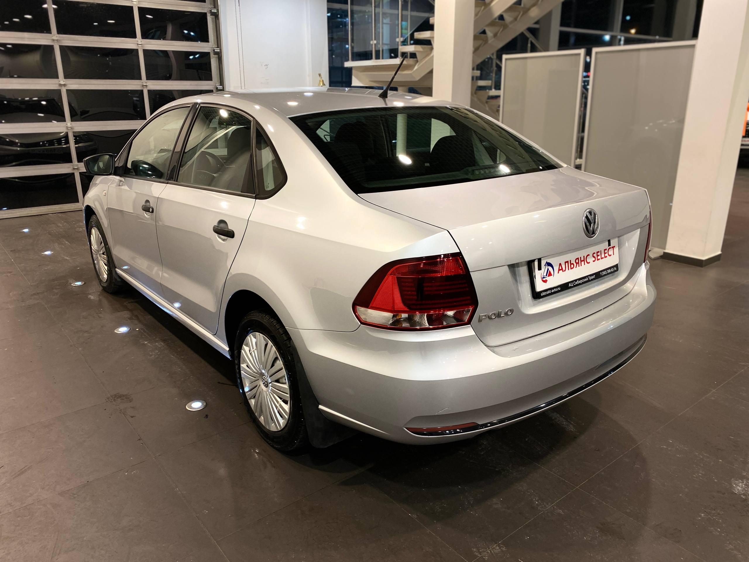VOLKSWAGEN POLO (ХЭТЧБЕК)