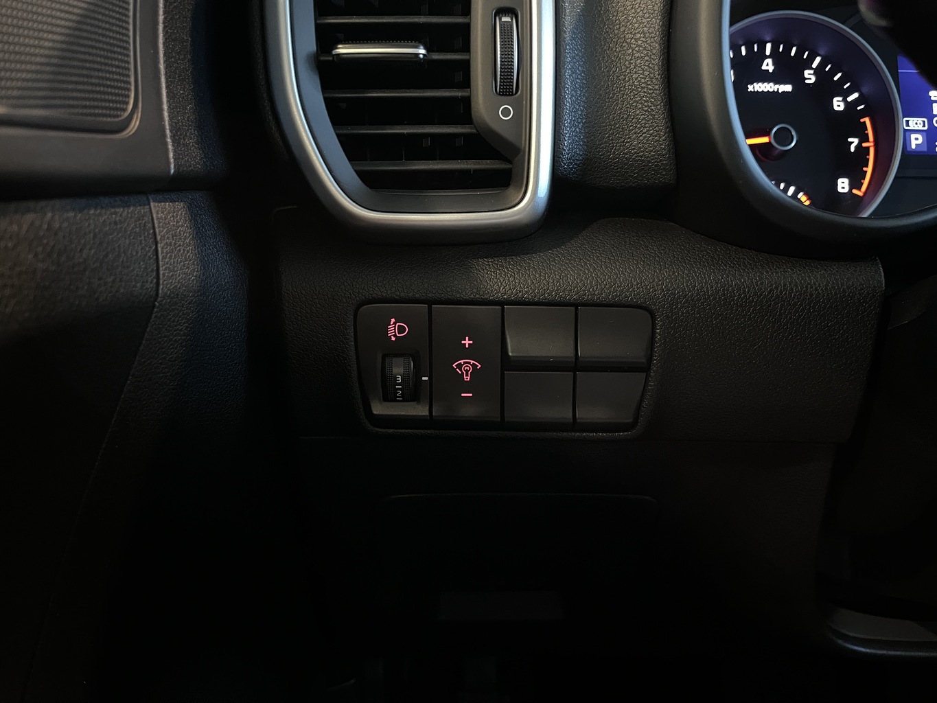 KIA SPORTAGE QL
