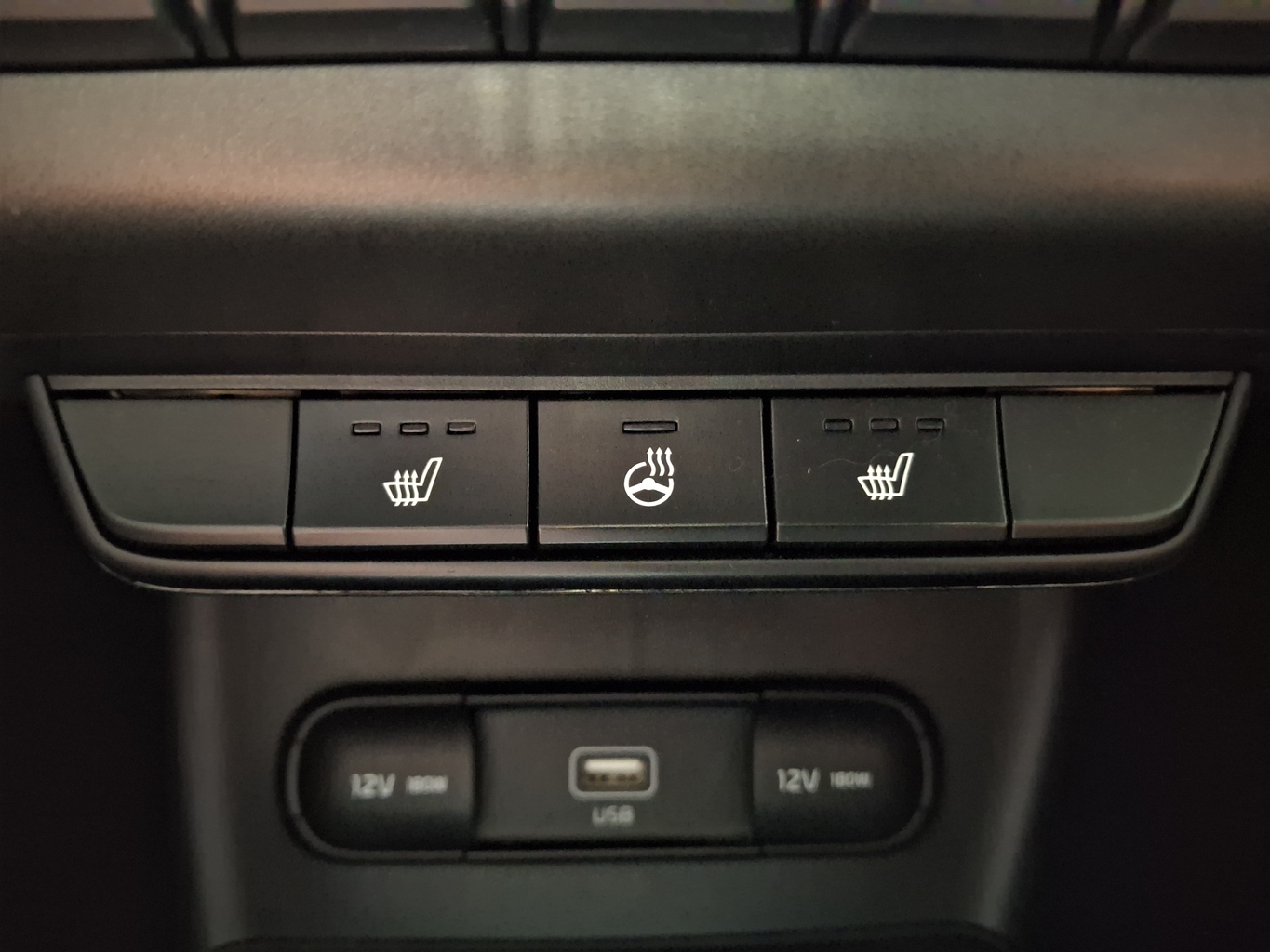 KIA SPORTAGE QL