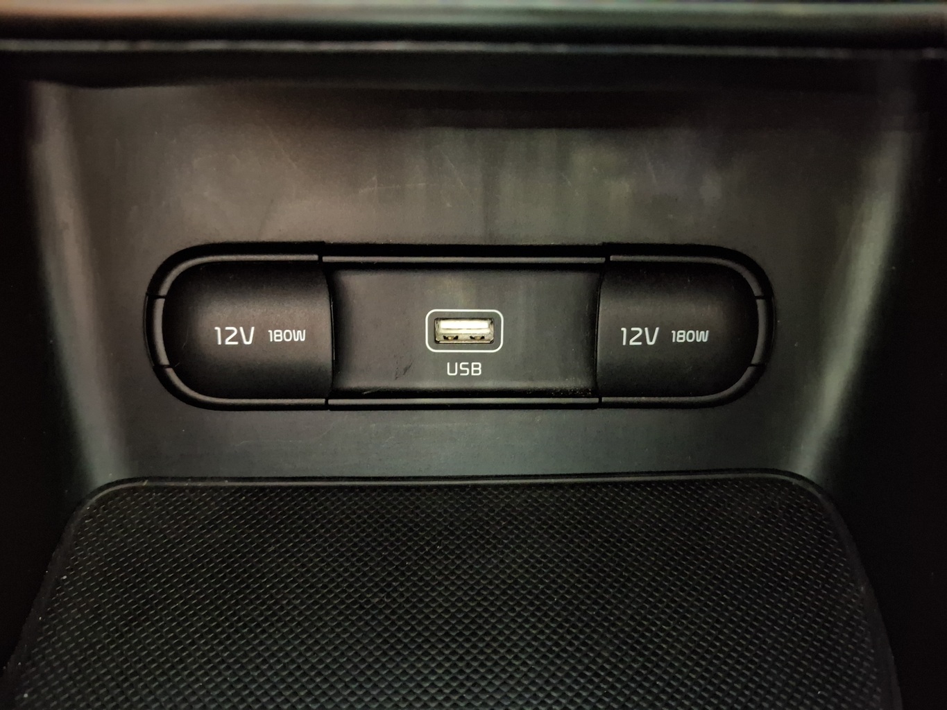 KIA SPORTAGE QL