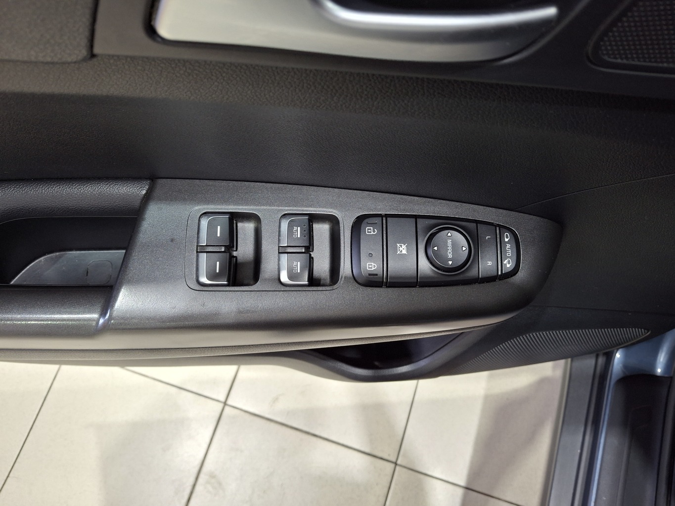 KIA SPORTAGE QL