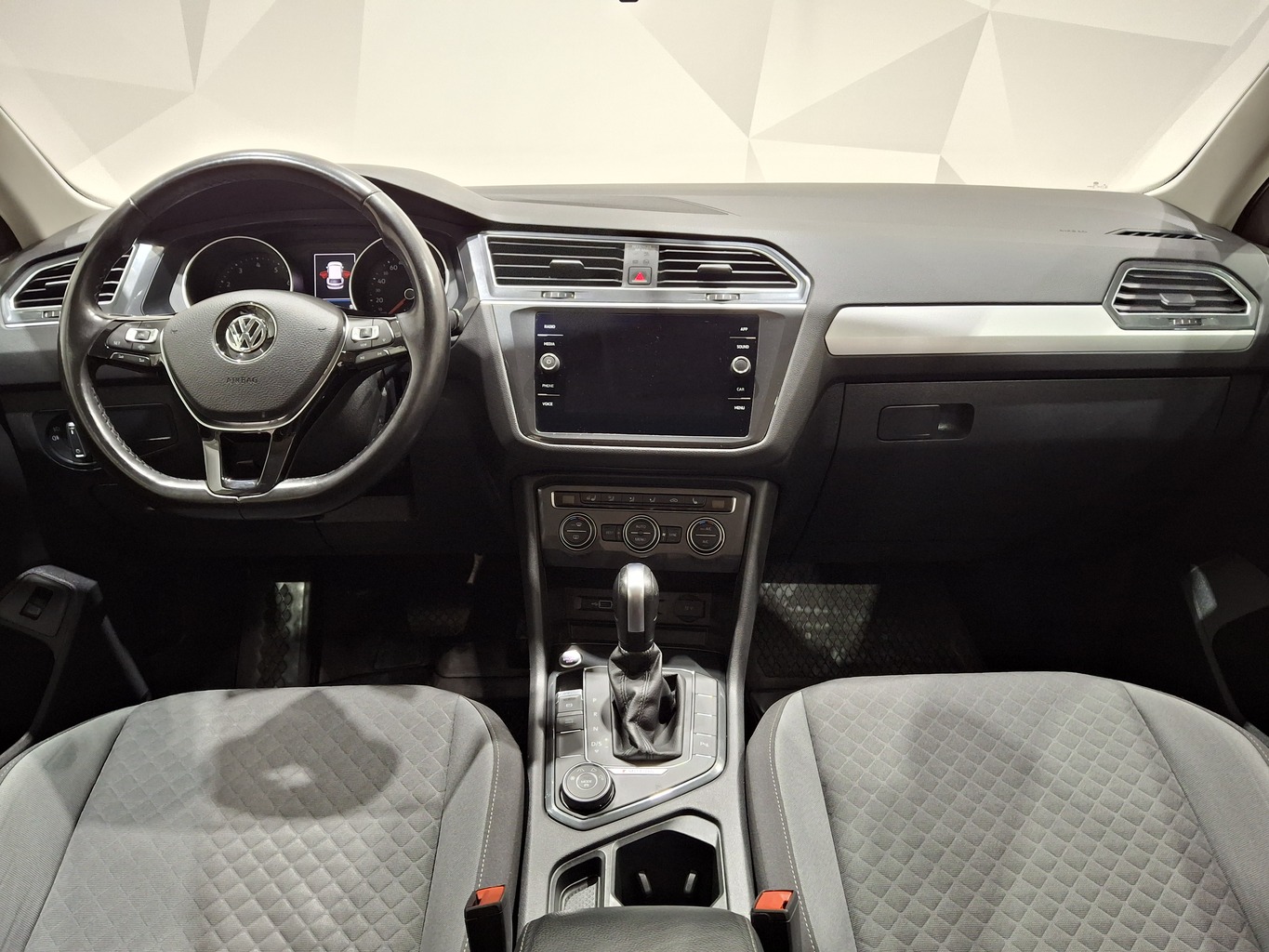 VOLKSWAGEN TIGUAN NEW