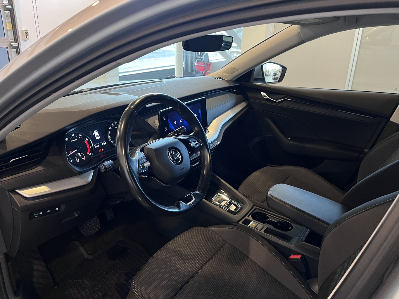 SKODA OKTAVIA